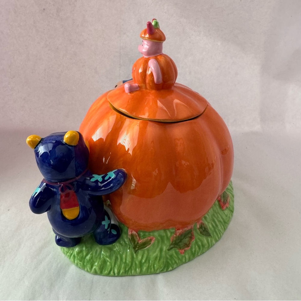 Vintage 1998 Disney Store Halloween Cookie Jar Pooh Piglet Eeyore in Costumes - Picture 5 of 11